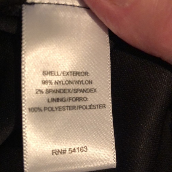 Black tee byMarc New York,  open weave. Sm - Picture 9 of 9